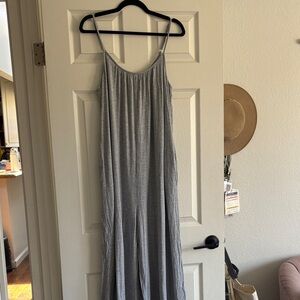 Women’s Gray Sleeveless jumper with Spaghetti Straps
